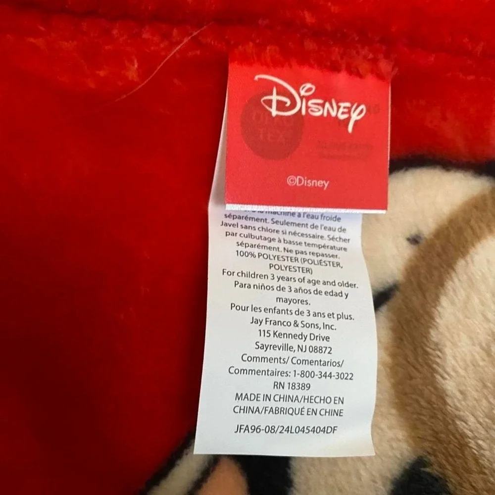 Disney Holiday plush throw blanket Mickey Mouse 50‎ x 70 NWOT